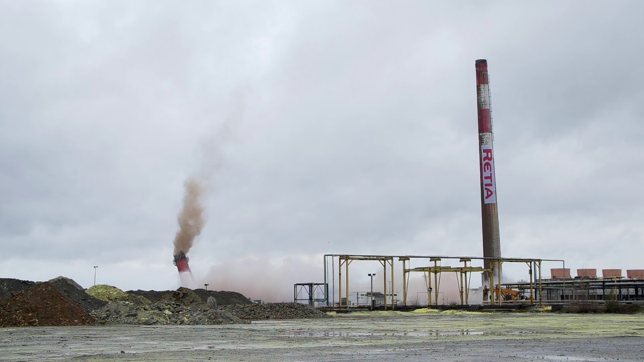 cheminee usine de lacq