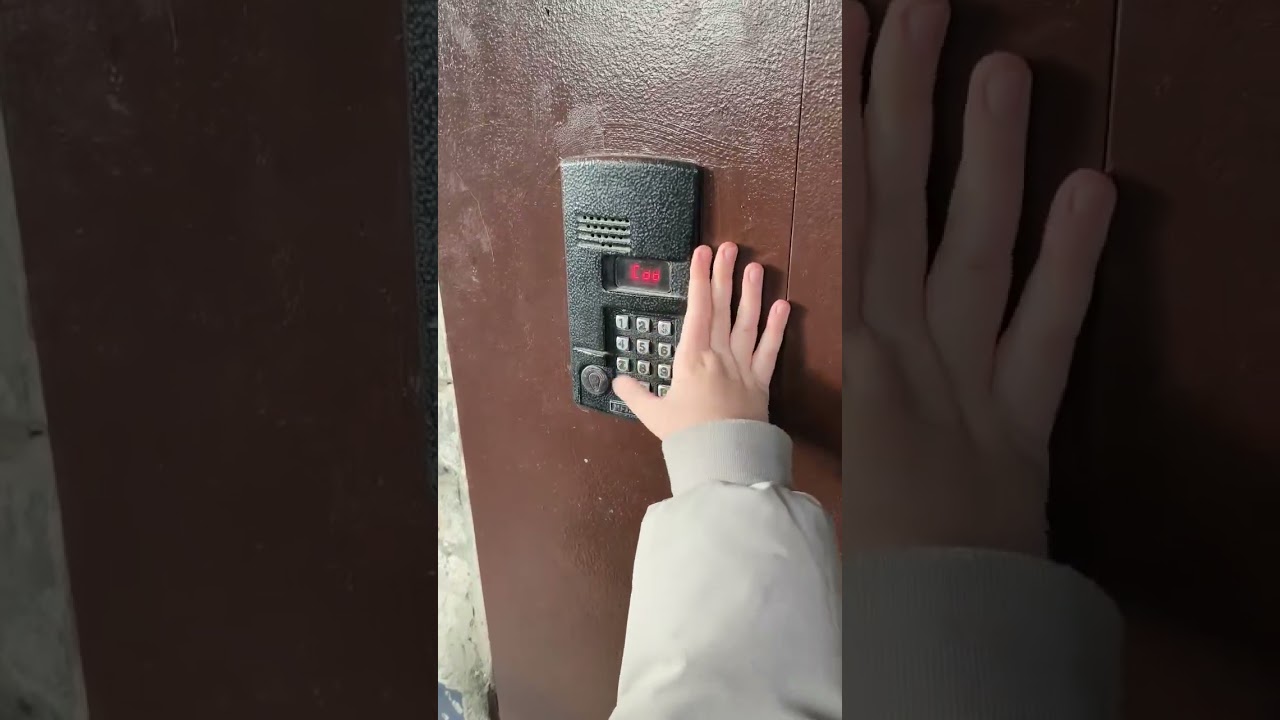 Домофон Метаком MK2003.1 со странной прошивкой (Плагиат Метакома)