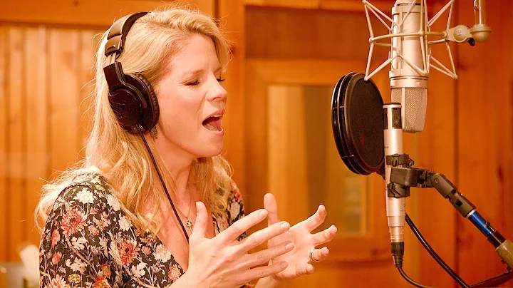 Kelli O'Hara Sings 'So in Love' from KISS ME, KATE