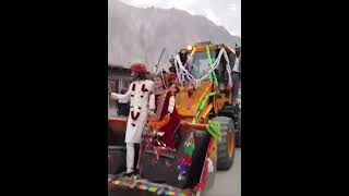 Gilgit baltistan * hinza me shadi ki taqreeb ka anokha andaz