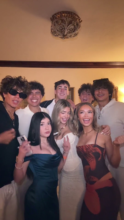 WE ARE BACKKK | #fyp #foryou #jesuslovesyou #paultooreallparty #friendgroup | Johnson♱