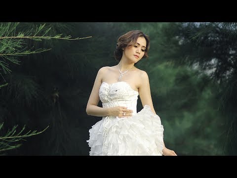 Video: 3 Cara Menghilangkan Latar Belakang Dengan Elemen Photoshop