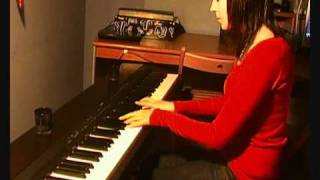 Silent Hill Intro theme Piano chords