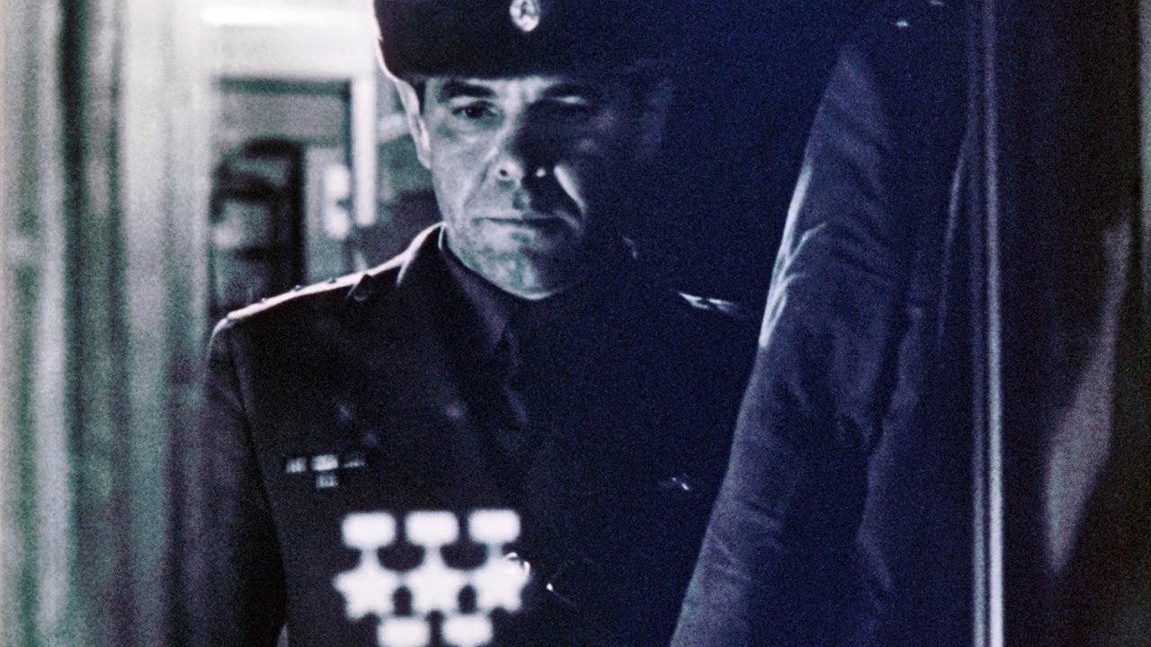 Караул (трейлер), 1989 - YouTube