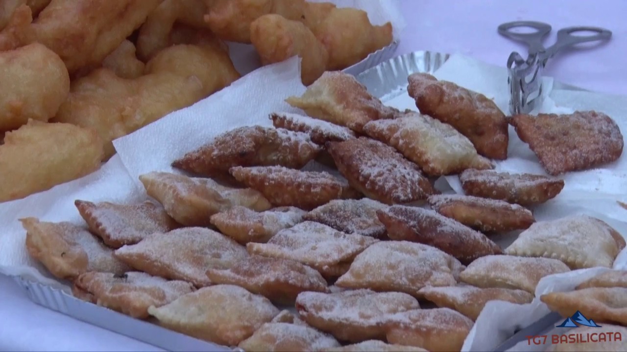 TG7 Basilicata Rapolla. Vicoli in Festa