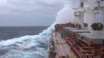 How oil and gas companies are navigating the move to net zero