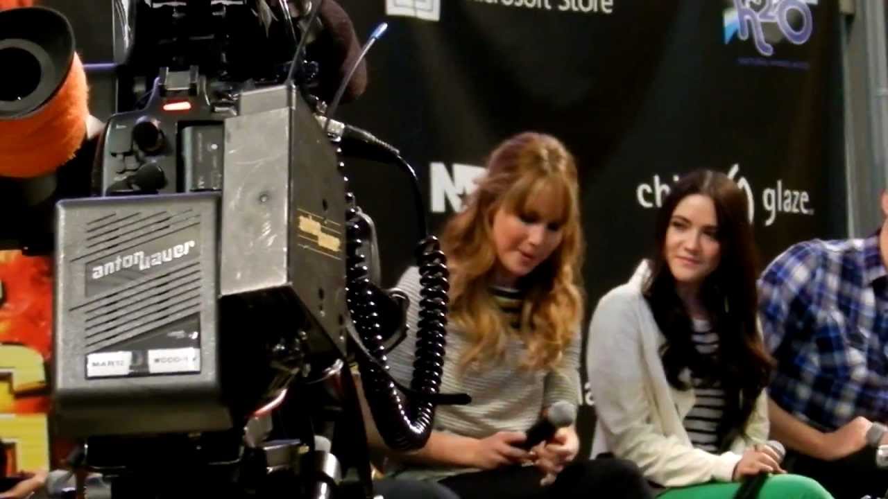 Hunger Games Mall Tour Minneapolis 1