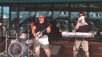 Zig Zag Band performs Rock, Pop and Oldies