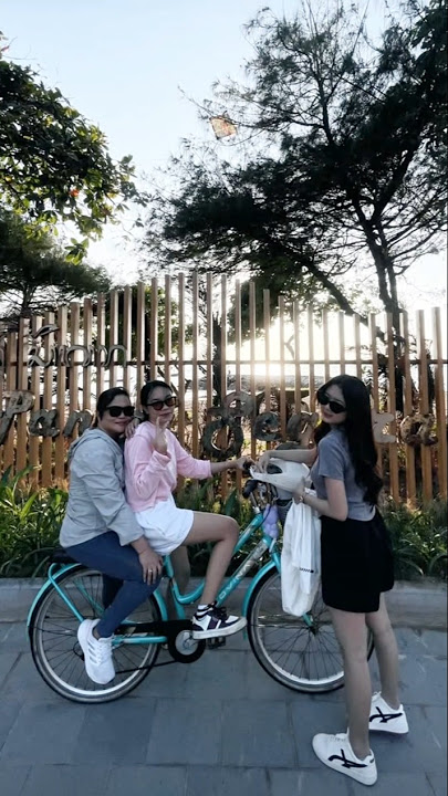 OCHI ALVIRA HOLIDAY WITH BALI FAMILY #maulanaardiansyah #ochialvira