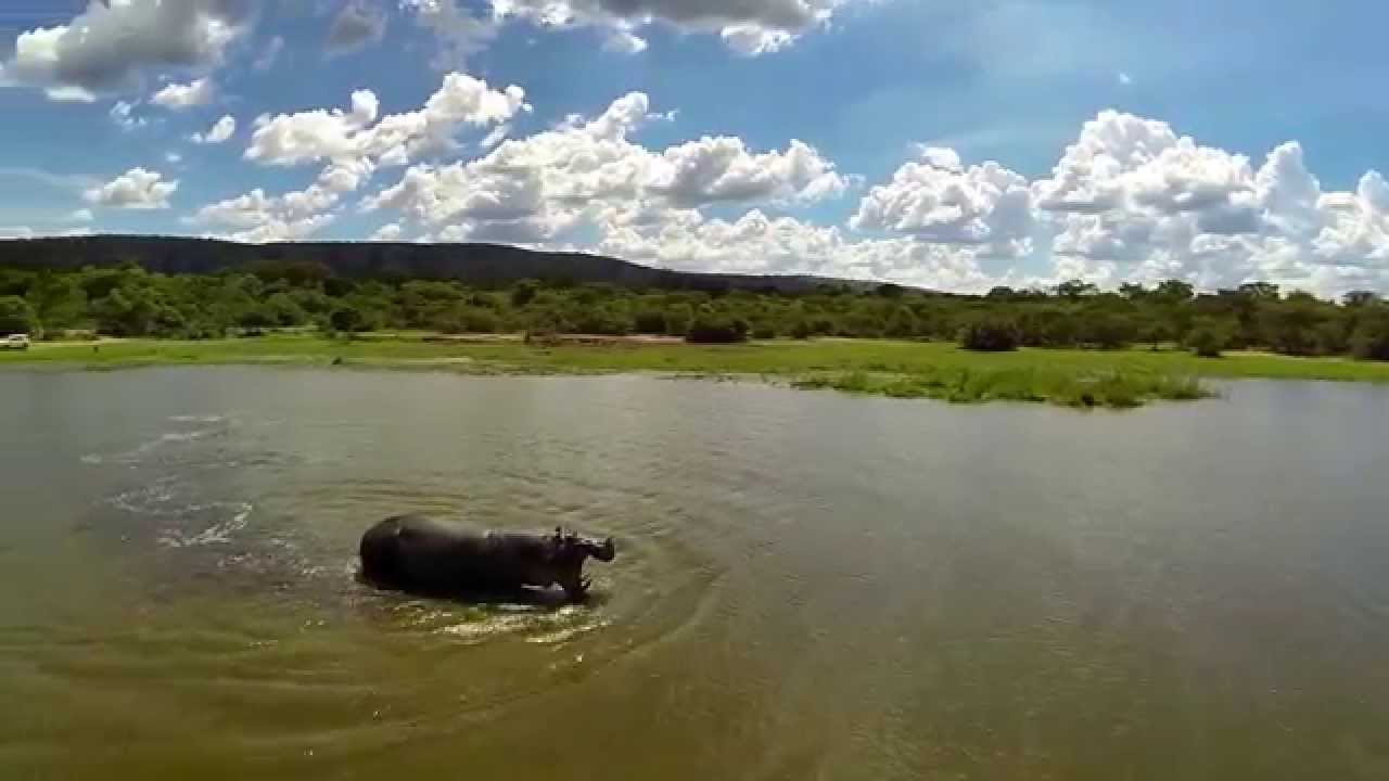 Rwanda, fly in the  sky, the country of a thousand hills !