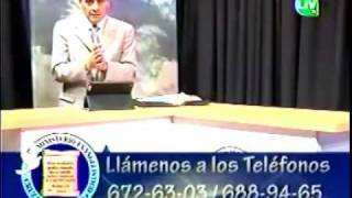 pastor marcos morales - La NVI una falsa Biblia