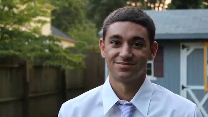 How Blue White Scholarships Help Students 1