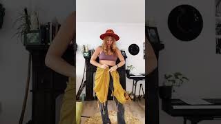 Wickel Top Tutorial. Alles was Du brauchst ist ein Schal. 😊 #bohogirl #bohostyle #tutorial