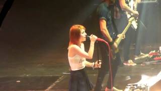 paramore live belfast (brighter)