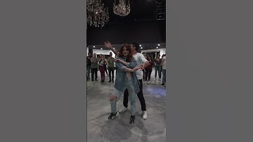 Outside turn prep in salsa dancing. #salsadancing