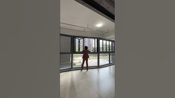 Suitable for low floor folding windows.