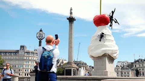 What will go on the 4th Plinth? (Advanced level English C1)