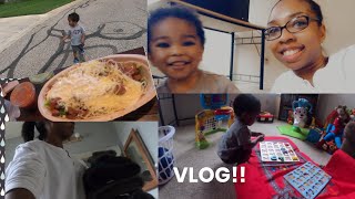 Mommy and Toddler Afternoon Vlog | WALKING, CHIPOTLE, LAUNDRY AND PLAYTIME | Life with Junior