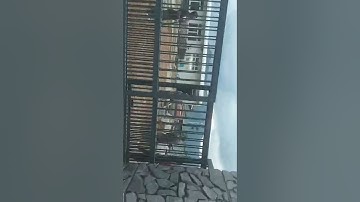 Cổng lùa xếp lớp 3 cánh về một bên tại HỒ CHÍ MINH