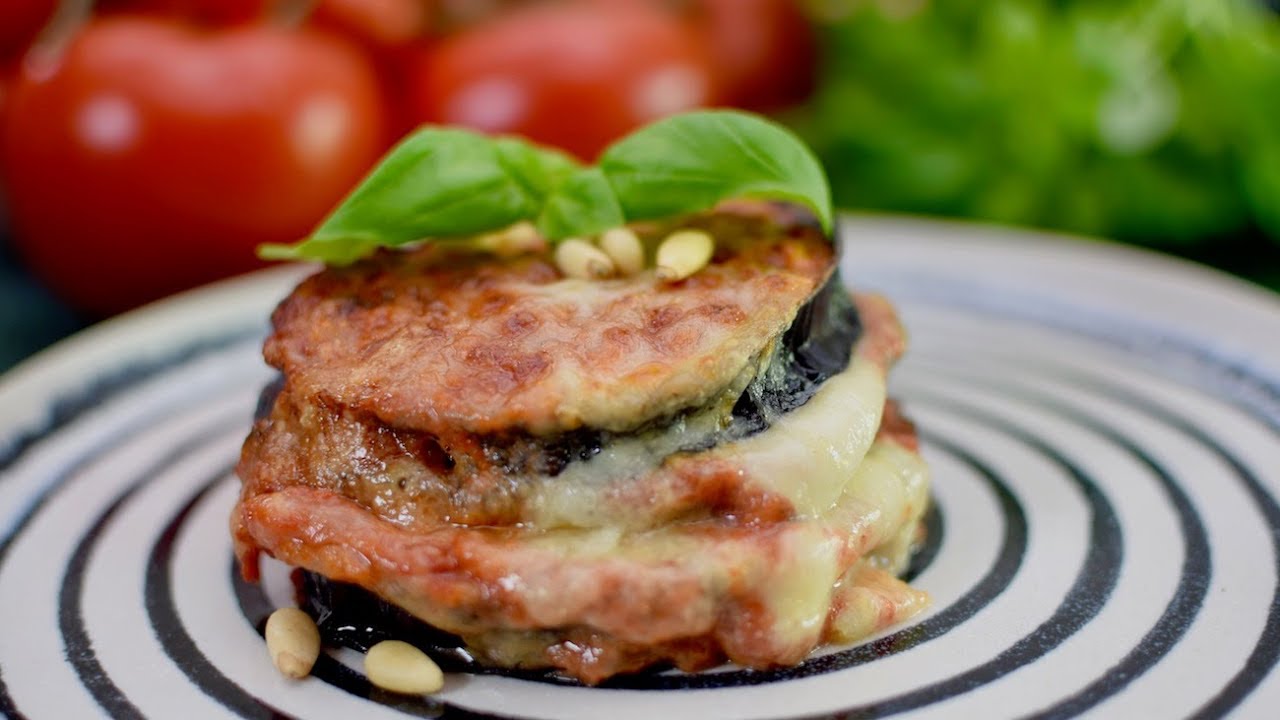 Parmigiana Di Melanzane - geschichtete Aubergine aus dem Philips ...