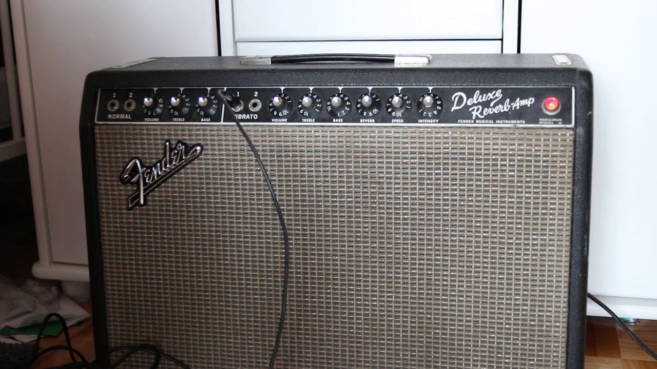Fender Blackface Deluxe Reverb Amp 67' - Greco EG800 79'
