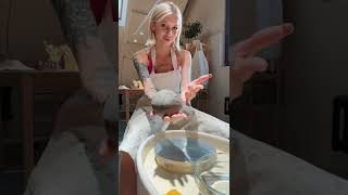 СДЕЛАЛА САМУЮ ПОПУЛЯРНУЮ ВАЗУ ИЗ ТИКТОКА😃😃😃 #shorts #лайфхак #diy #своимируками видео