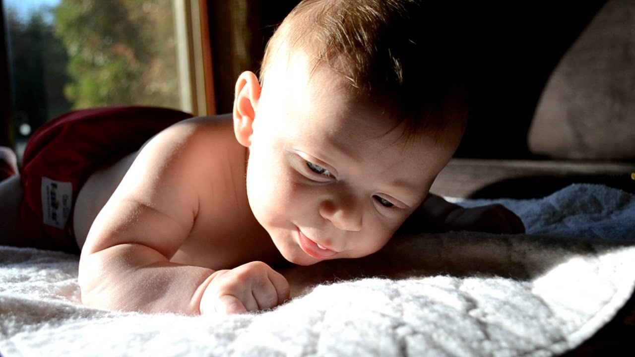 tummy time 8 week old