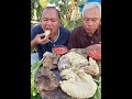 Steamed pork belly