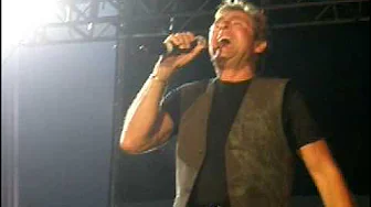Davy Jones of the Monkees Live in West Chicago IL "(I'm Not Your) Steppin' Stone" Davy Jones of the Monkees Live in West Chicago IL "(I'm Not Your) Steppin' Stone"