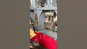 Hydraulic punching and shearing machine. #ironwork #machinery #punching #cutting #tools