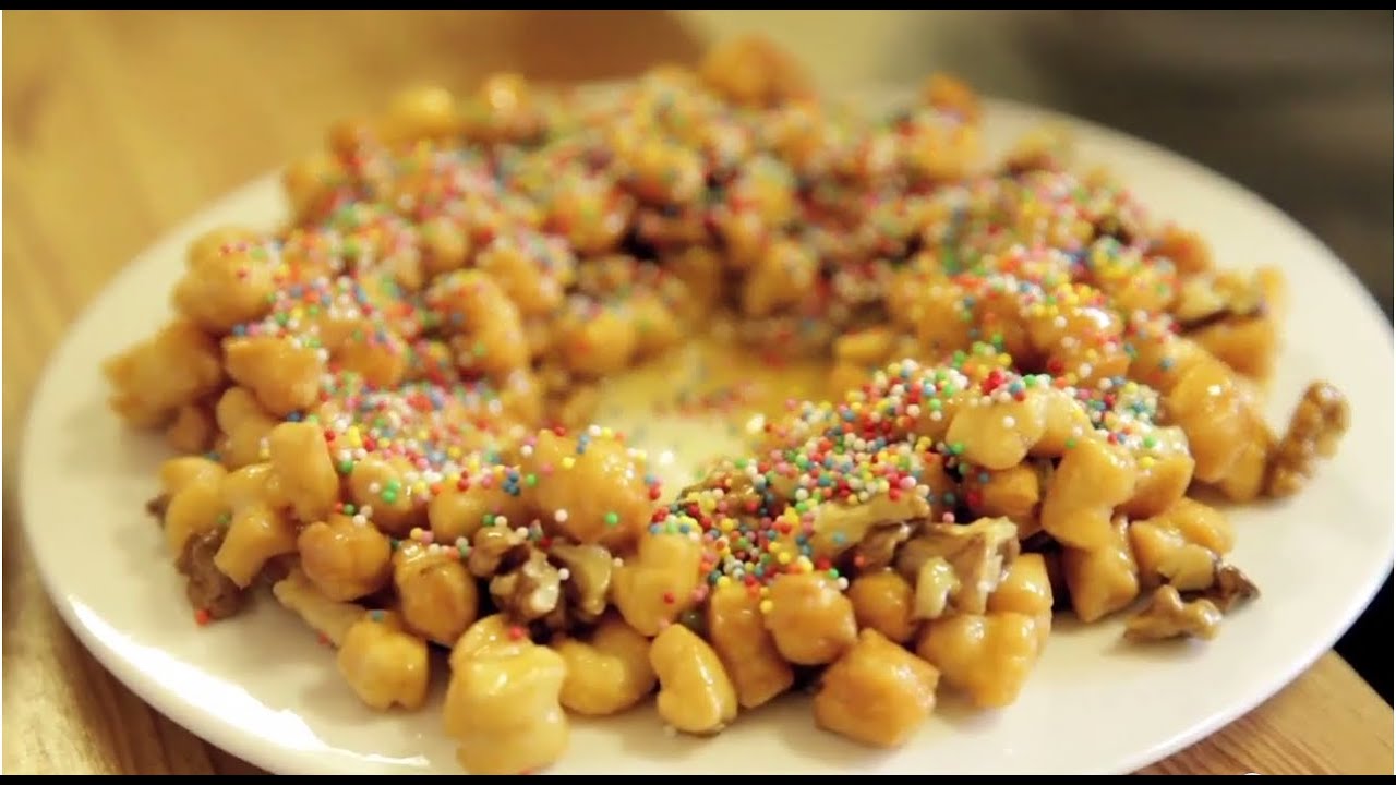 Nonna Caterina Making Pignolata