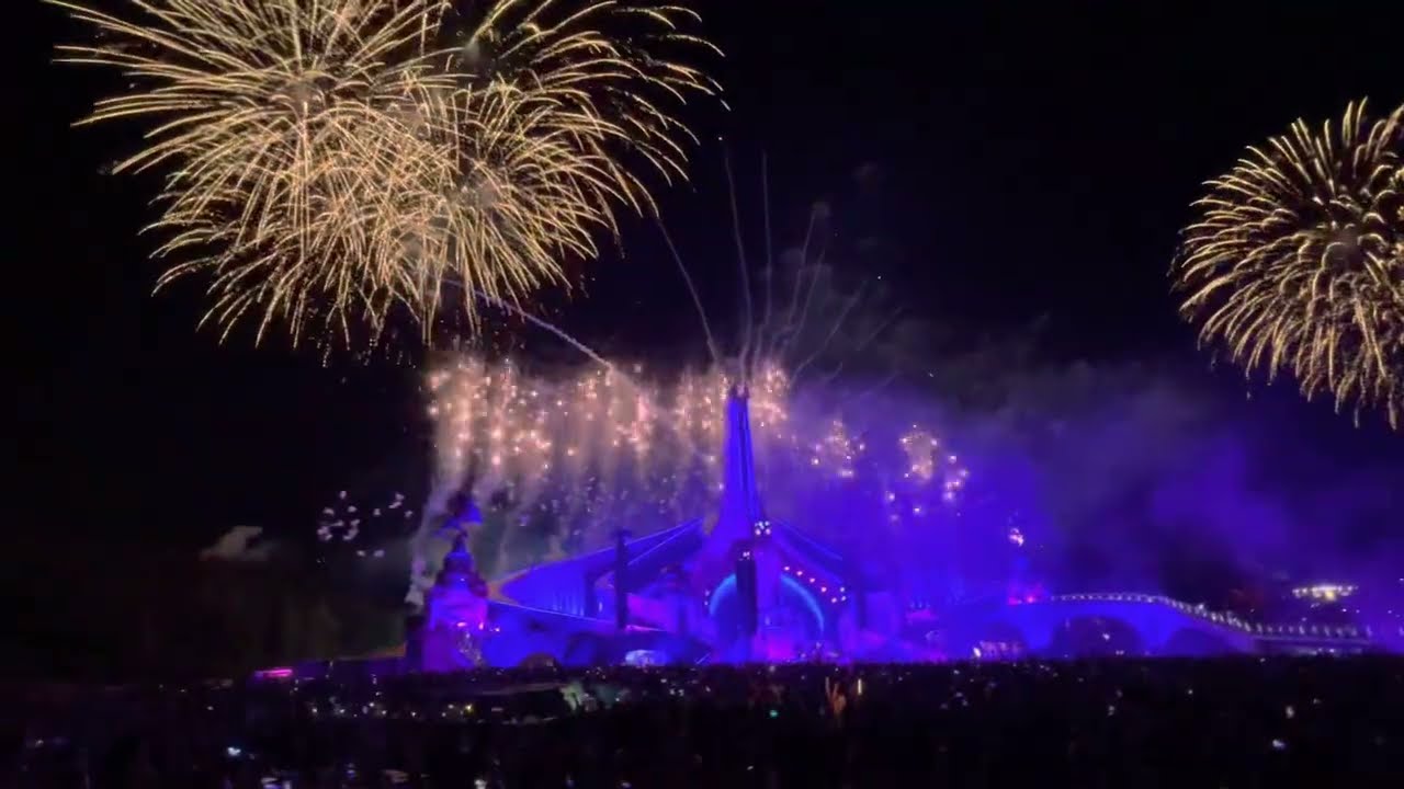 Martin Garrix @ Tomorrowland 2022 W1 Closing