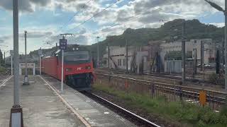 @temu1016拍攝1452部台鐵列車172次本務E513型-E516型PP自強號經山/北迴線開往花蓮114/8/28南樹林站通過