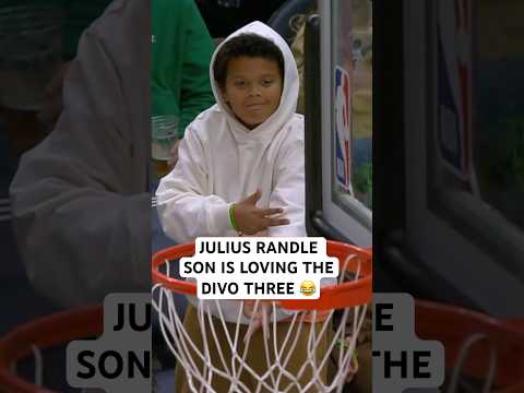 Kyden with the elite three emote after the Divincenzo corner three