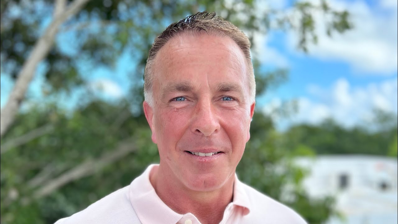 Dr. Alan O’Connor Chiropractor In Puerto Morelos @KimNashLawley - YouTube