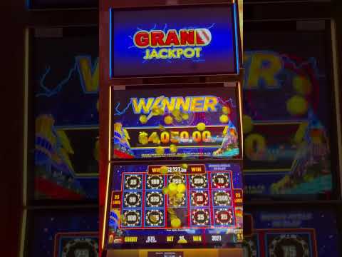 QUICK 2 HANDS OF BLACKJACK TO WIN 400$ #roobet #casino #cardslot
