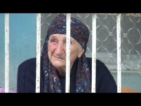 100 წლეს მიტანებული ქალი ხაშურის მერიის დახმარების მოლოდინში 14.06.2018
