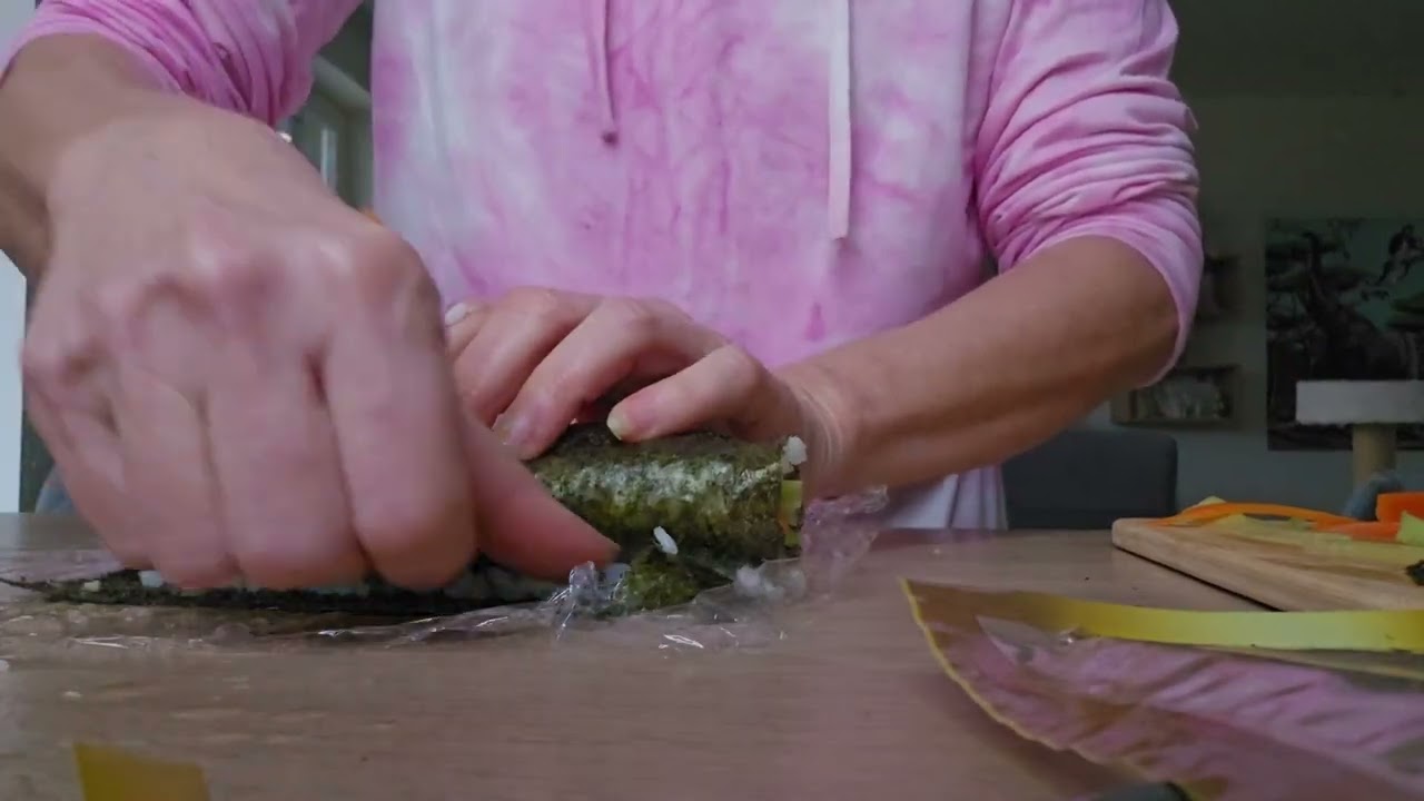 Moje prvé SUSHI 😋😋😋 bolo skvelé...(prvýkrát robím sushi, prvýkrát jem sushi😃)