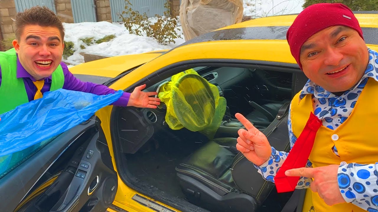 Полиция сохраняет серьезность намерений, но семья превращает ситуацию в забавное видео.