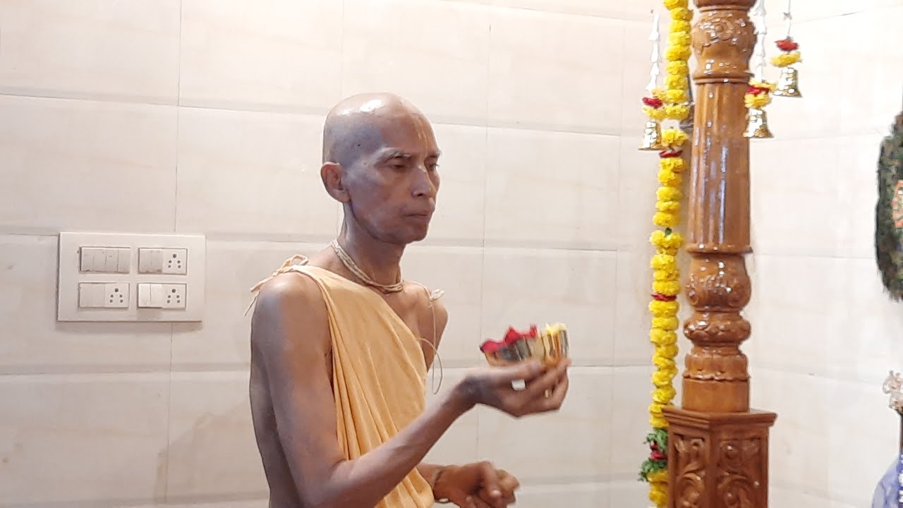 Sri Sri Gadhai Gaura Chandra Welcoming Aarati - 28/08/2025