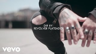 Video thumbnail of "Revólver Plateado - La Proa"