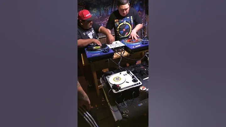 #tbt to Dj Radar and Dj Yoda throwing it down! #scratch #scratchdjs #dj #STK #foryou #fyp #shorts