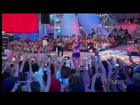 Justin Bieber and Miley Cyrus - PARTY IN THE USA