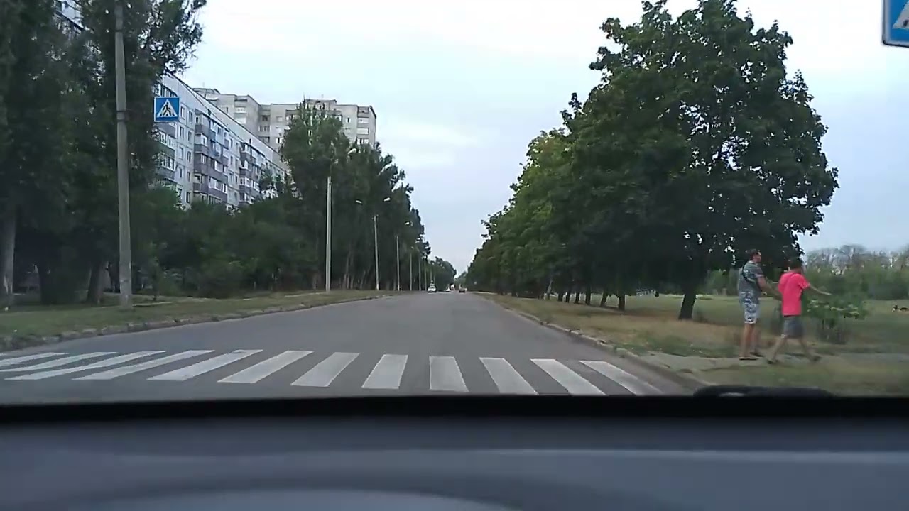 Deye 6k, Risen 400, LiFePo4 16s 230ah,  відповіді і роздуми по СЕС, під час поїздки по Харкову...