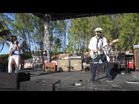 Weezer Performing "Across The Sea" On An Island In The Bahamas - Weezer Cruise 2014