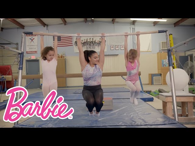 Barbie Dolls Gymnastics Competition Routine - Skipper Saves the