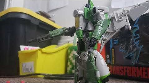 TRANSFORMERS STUDIO SERIES THRUST (STOPMOTION)