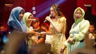 CARE BEBEK - DIFARINA INDRA | OM ADELLA LIVE CIKARANG BEKASI