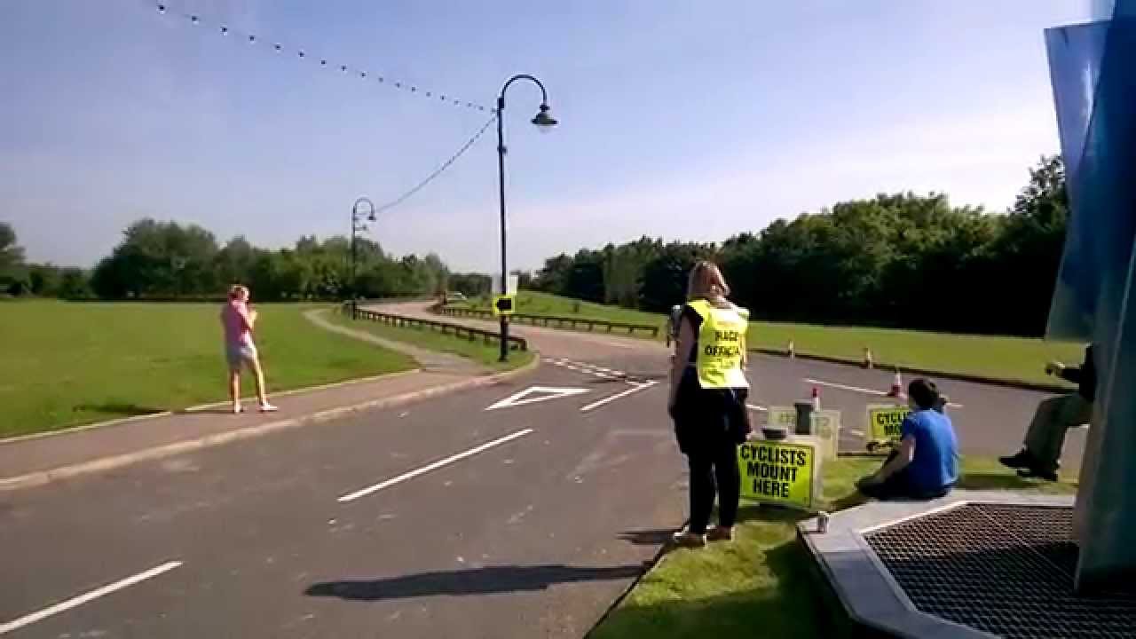 Epic Fail Of A Triathlon Dismount