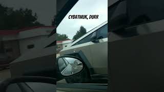 Spotting Elon Dickbreath Musk on the highway?!